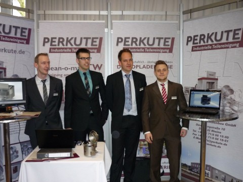 Abschlussprojekt Berufskolleg Rheine in Zusammenarbeit mit PERKUTE Studenten des Berufskollegs Rheine präsentieren ihr Abschlussprojekt bei PERKUTE