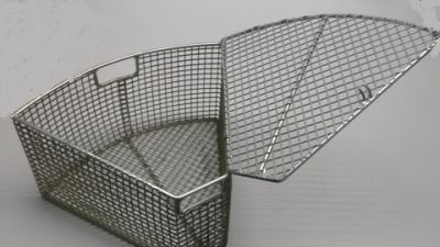 PERKUTE Segmentkorb S0846 verzinkt 90° R 365 mm MW 8 mm Segmentkorb verzinkt 90 Grad, Radius 365 mm, Maschenweite 8 mm für die industrielle Teilereinigung
